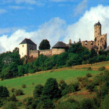 Gast- Und Gastehaus Simon Hotel Greifenstein ภายนอก รูปภาพ