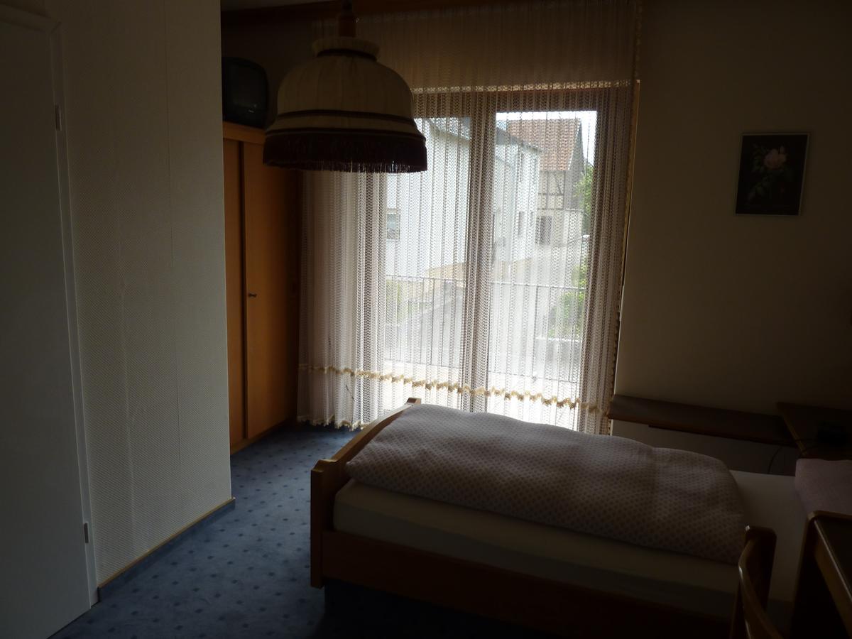 Gast- Und Gastehaus Simon Hotel Greifenstein ห้อง รูปภาพ